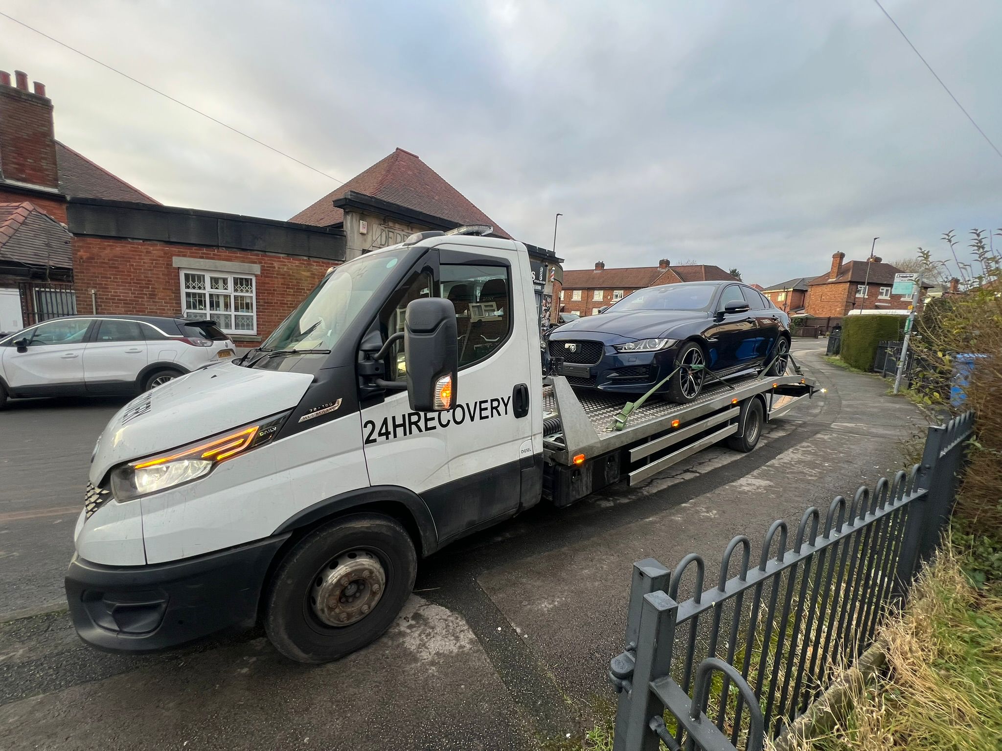 ATM Recovery provides professional vehicle recovery