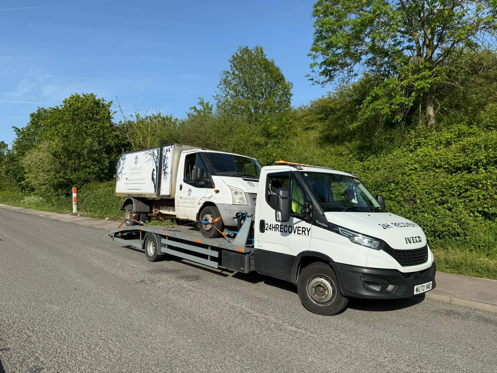 ATM Recovery provides professional vehicle recovery