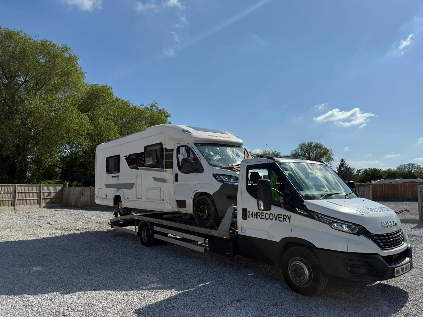 ATM Recovery provides professional vehicle recovery